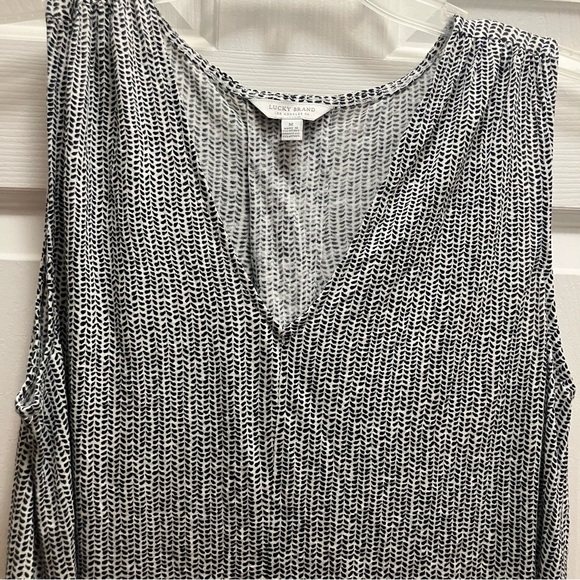 Lucky Brand Women’s Size Medium Tank Top - Picture 2 of 4